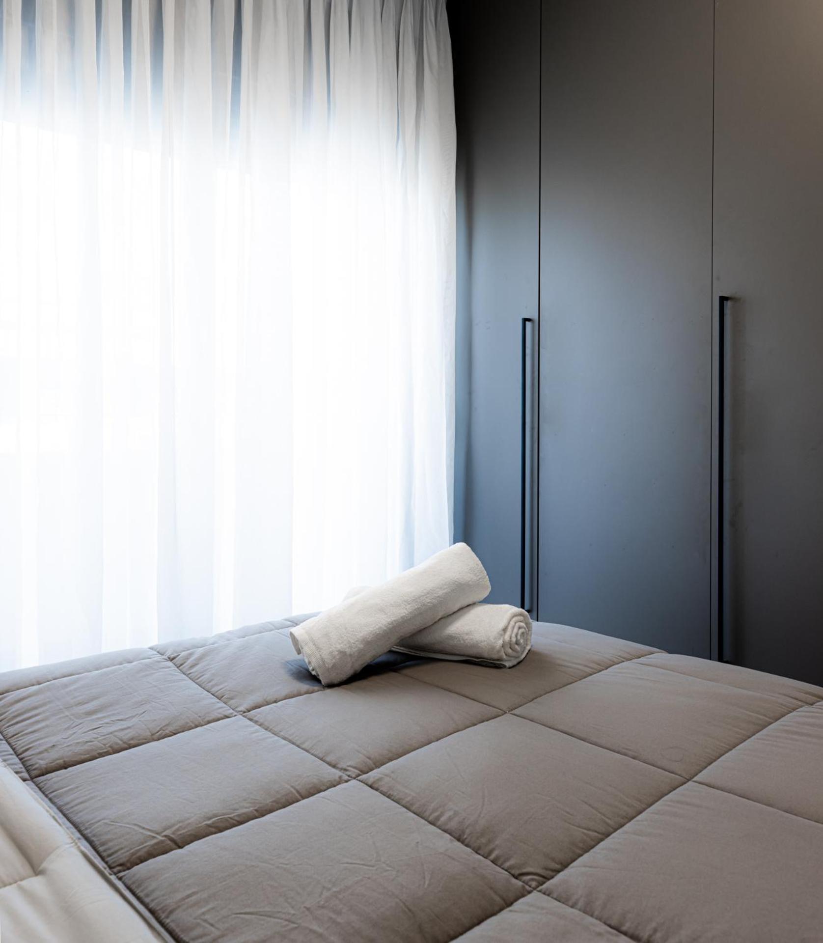 Cozy Apartment In Kalamaria, เทสซาโลนิกิ ภายนอก รูปภาพ